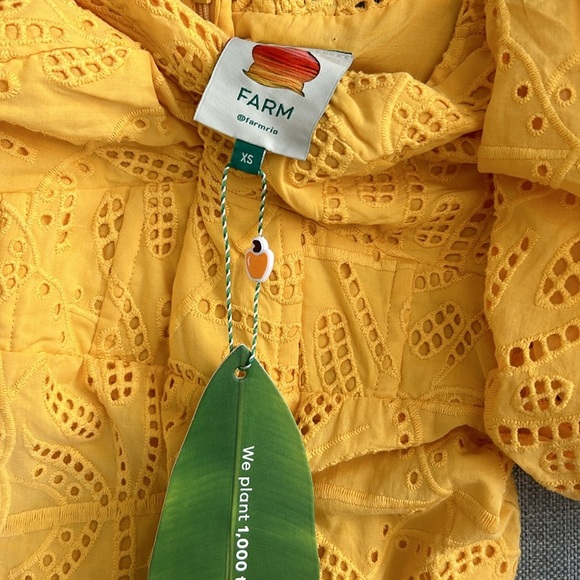 Farm Rio Monstera Yellow Eyelet Puff Sleeve Mini Dress - Picture 4 of 12